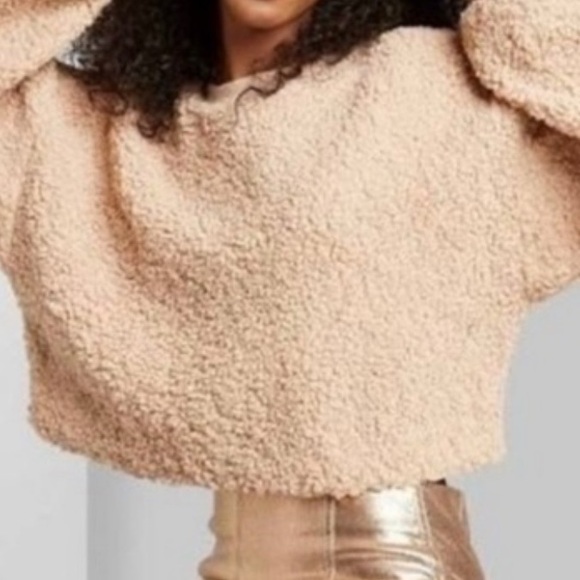 Fashion Nova Cream Knit shepa Sweater cropped large - Picture 6 of 6